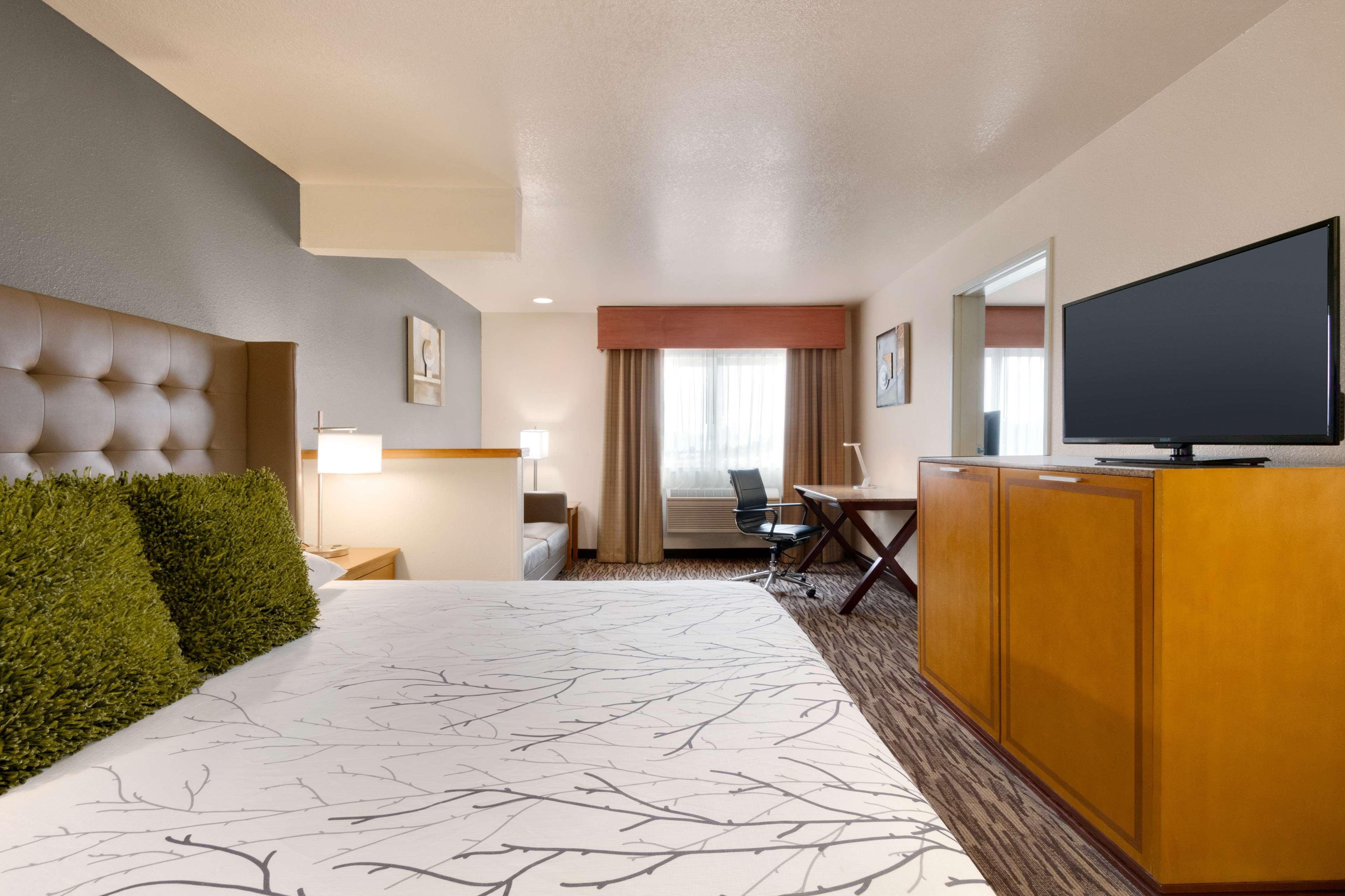 Best Western Plus Peppertree Airport Inn Airway Heights Kültér fotó