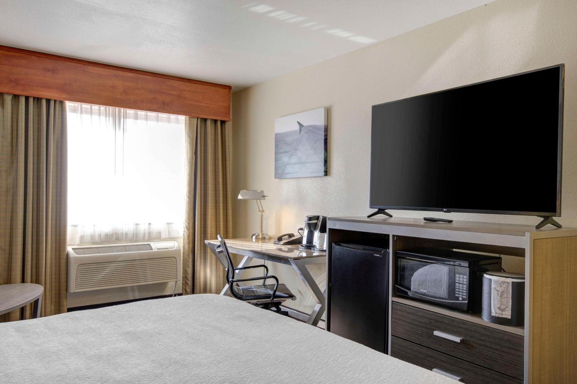 Best Western Plus Peppertree Airport Inn Airway Heights Kültér fotó